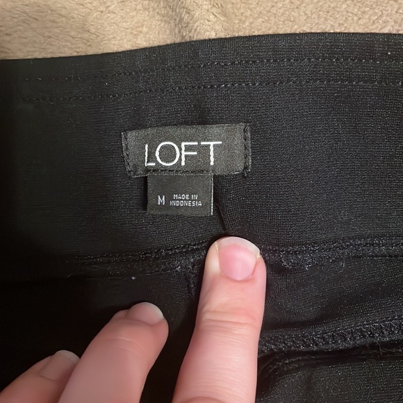 Loft pointe black leggings - Picture 3 of 3